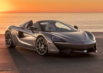McLaren 570S Spider Auctioned for $948,000 Delivered To The Argento Ball Winning Bidder