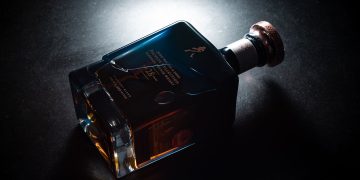 Johnnie Walker Releases A 28 Year Limited Edition Midnight Blend Whiskey