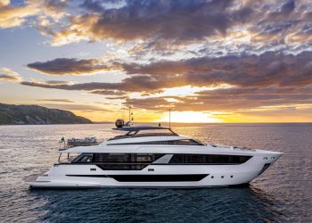 Get ready to reach new heights with the Skydeck Edition of Ferretti Yachts 1000!