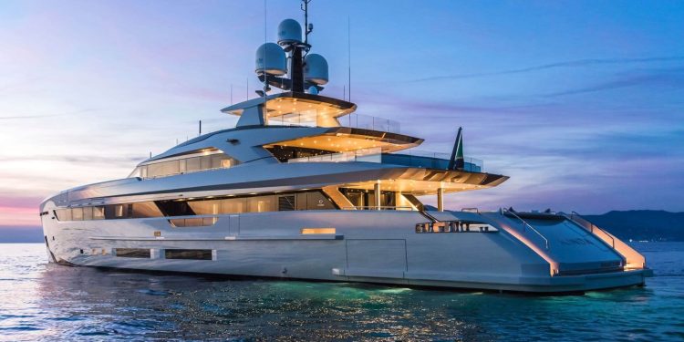 Get a sneak peek of Tankoa’s stunning 50m M/Y Kinda!